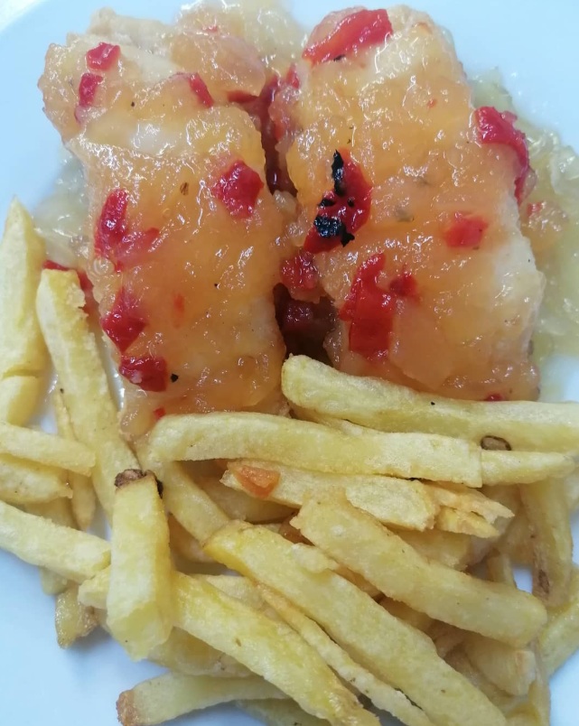 Bacalao con pimientos — Restaurante Venta Dólar